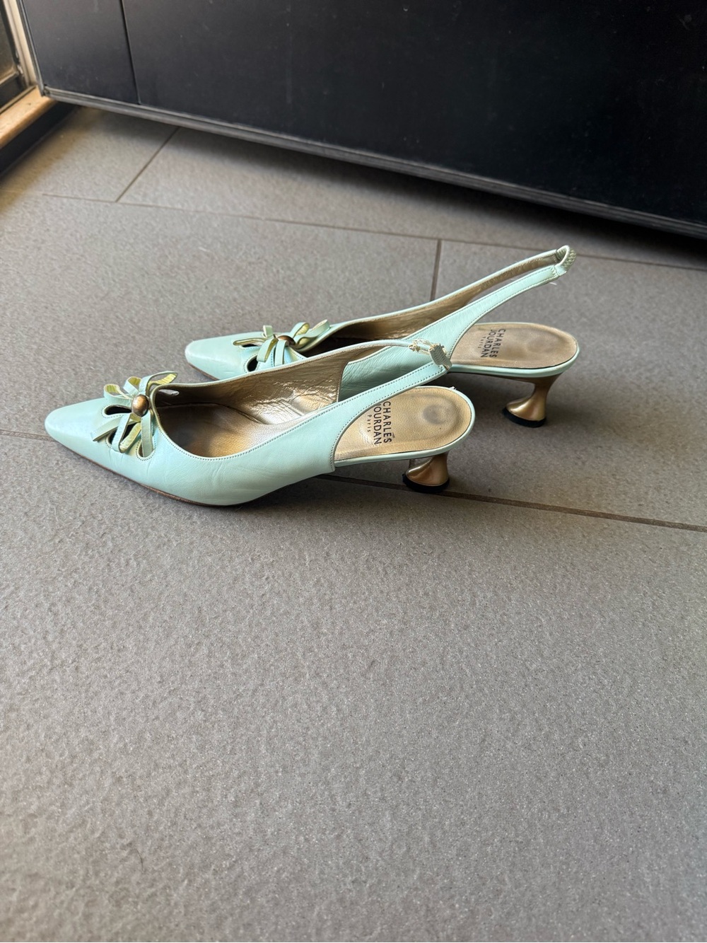 Vintage Charles Jourdan Paris Mint Green Leather Slingback Bow Heels 6.5M France